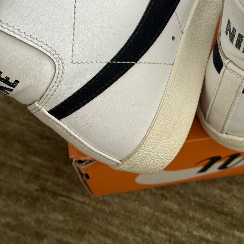 Nike Blazer Mid Vintage ‘77 - Picture 3 of 5